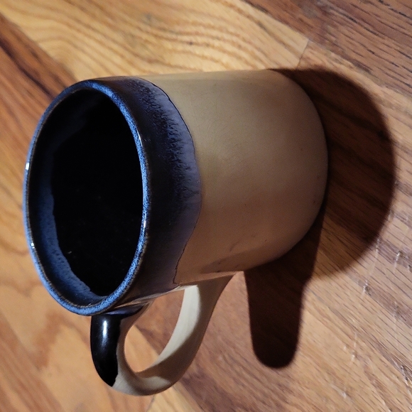 Vtg 1986 slanted mug - Picture 2 of 4